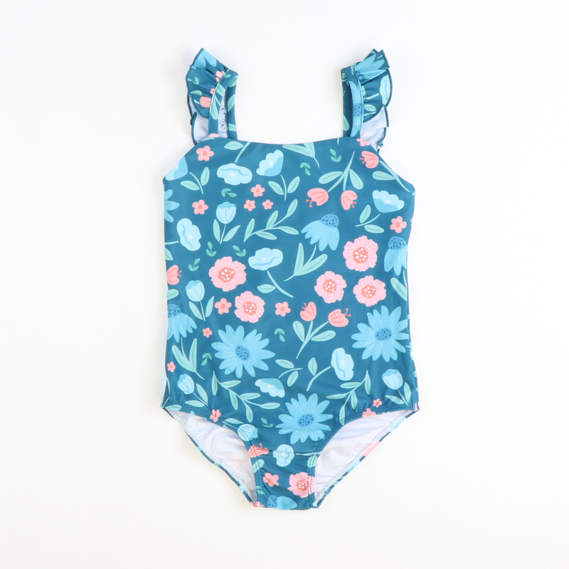 Stellybelly | Classic children's clothing with playful charm.